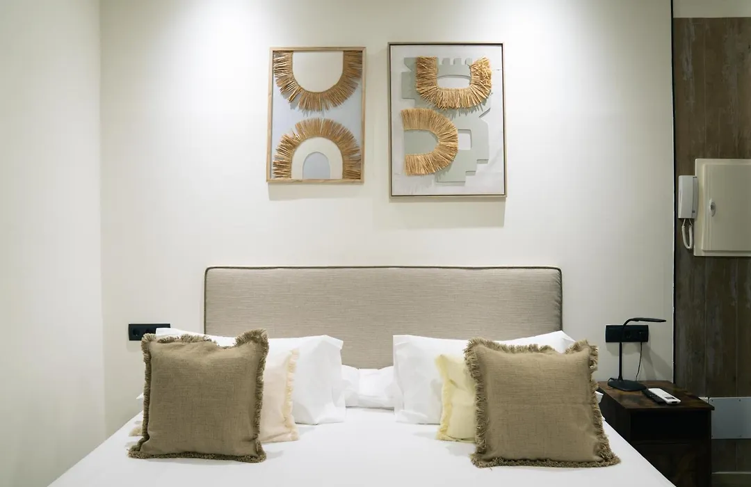 Bernabeu Business & Stay-1