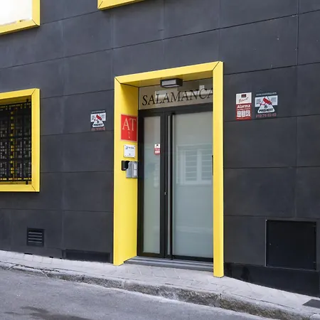 Bernabeu Business & Stay-3